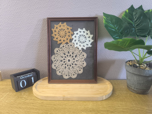 cadre moyen décoratif marron