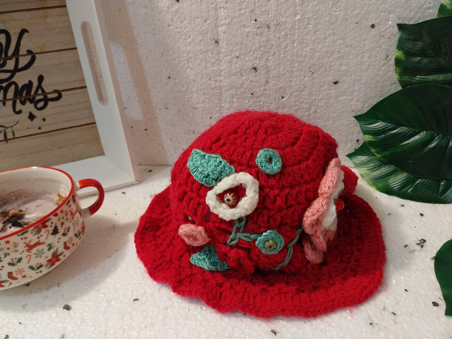 Bonnet "fleur de rubis" - Fait main