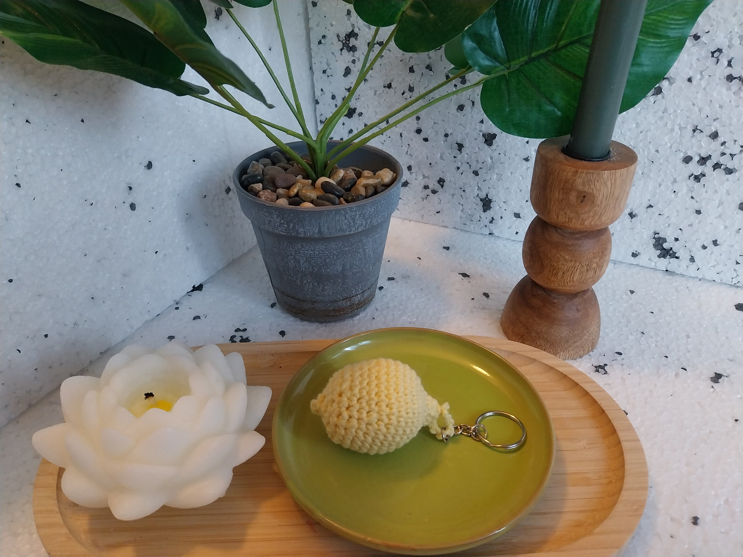 Le porte-clé citron enchanté - Un zeste de lumière magique